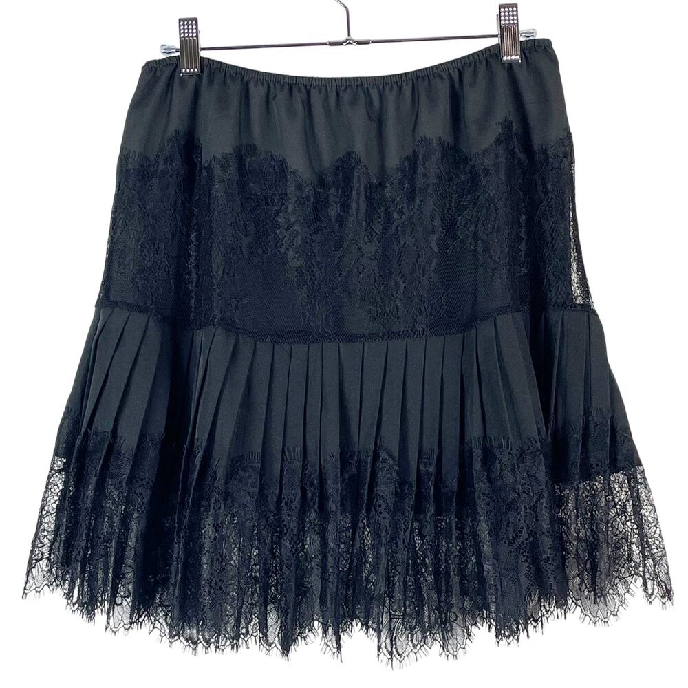 Modern Women's Black Lace Pleated Skirt Size Large Dark Fairy Witchy Core Goth